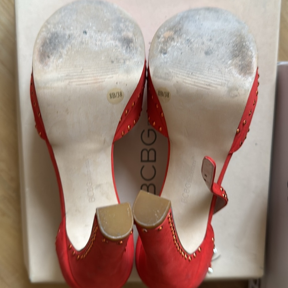 BCBGeneration Heels - Picture 3 of 9